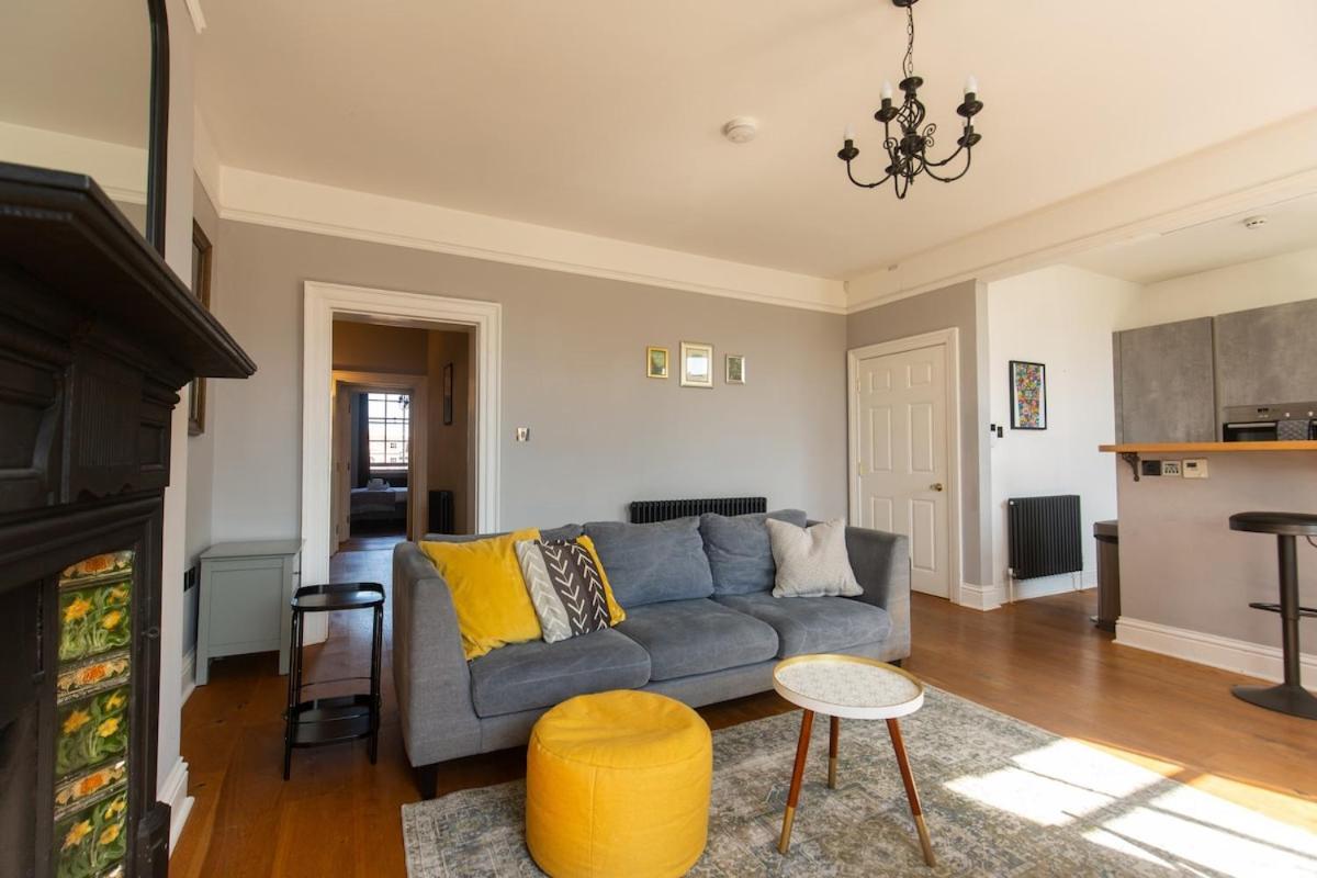 Boutique In Appartement